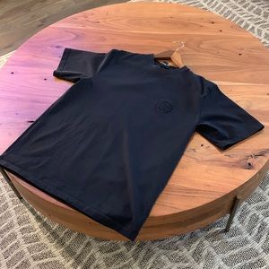 ☑️ Used Empire Records size M in Men’s